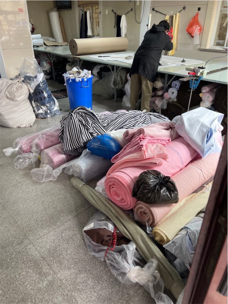 杭州制衣厂招裁剪副裁一名