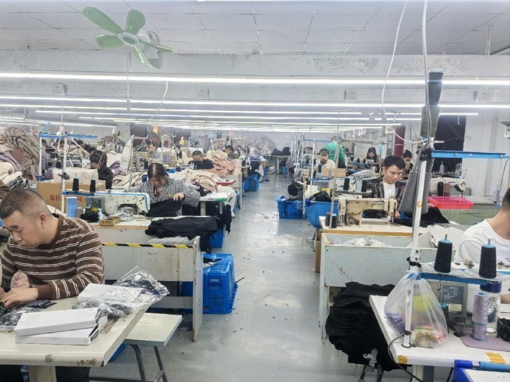 苏州服装公司招长期缝纫工