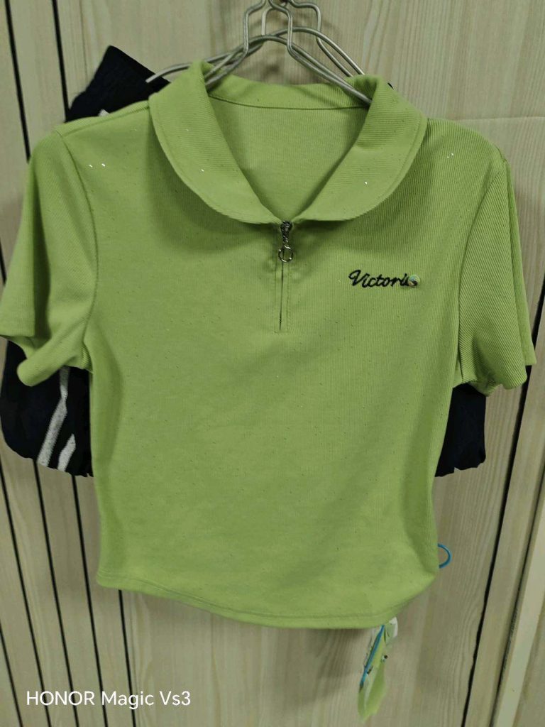 东莞外发针织开筒拉链衫